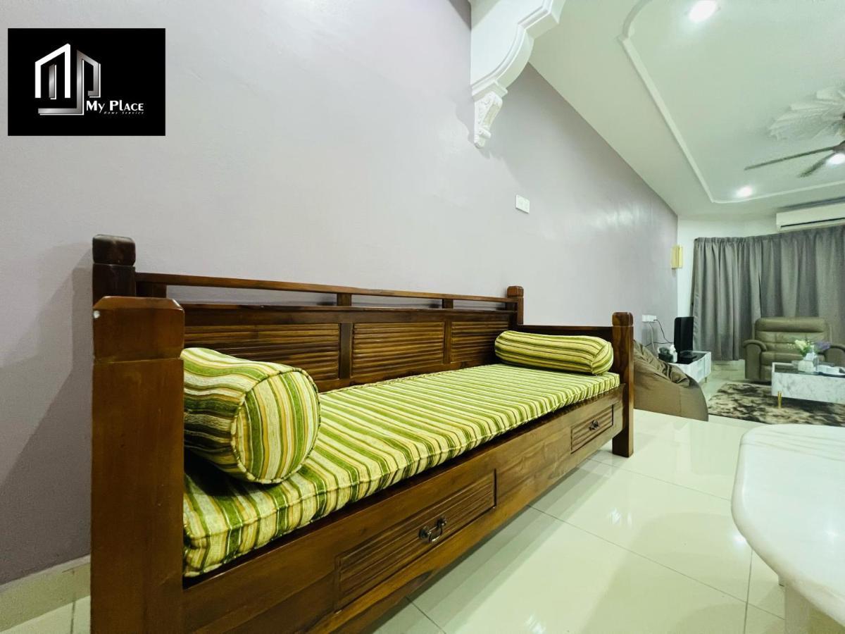 2 Storey 5Br 16Pax Semabok Taman Cheng Ho, 3 By Myplace Malacca Екстер'єр фото
