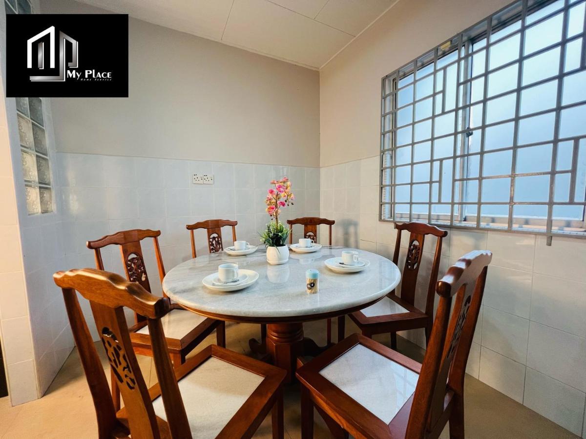 2 Storey 5Br 16Pax Semabok Taman Cheng Ho, 3 By Myplace Malacca Екстер'єр фото
